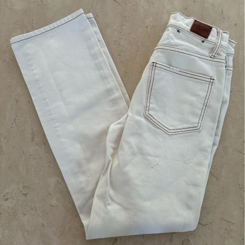 BDG Urban Loose Straight Leg off-white Jeans size 24